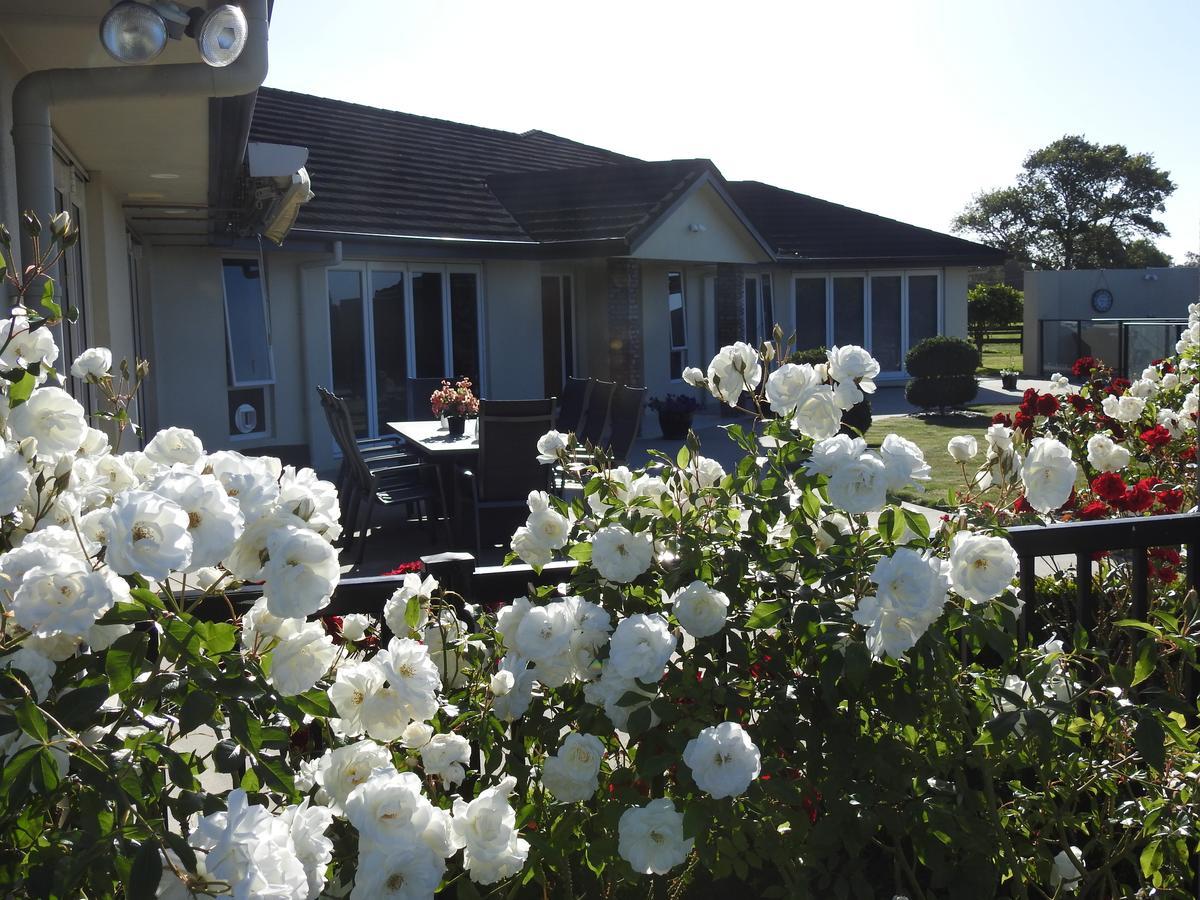 Grasslands Bed & Breakfast เคมบริดจ์ ภายนอก รูปภาพ